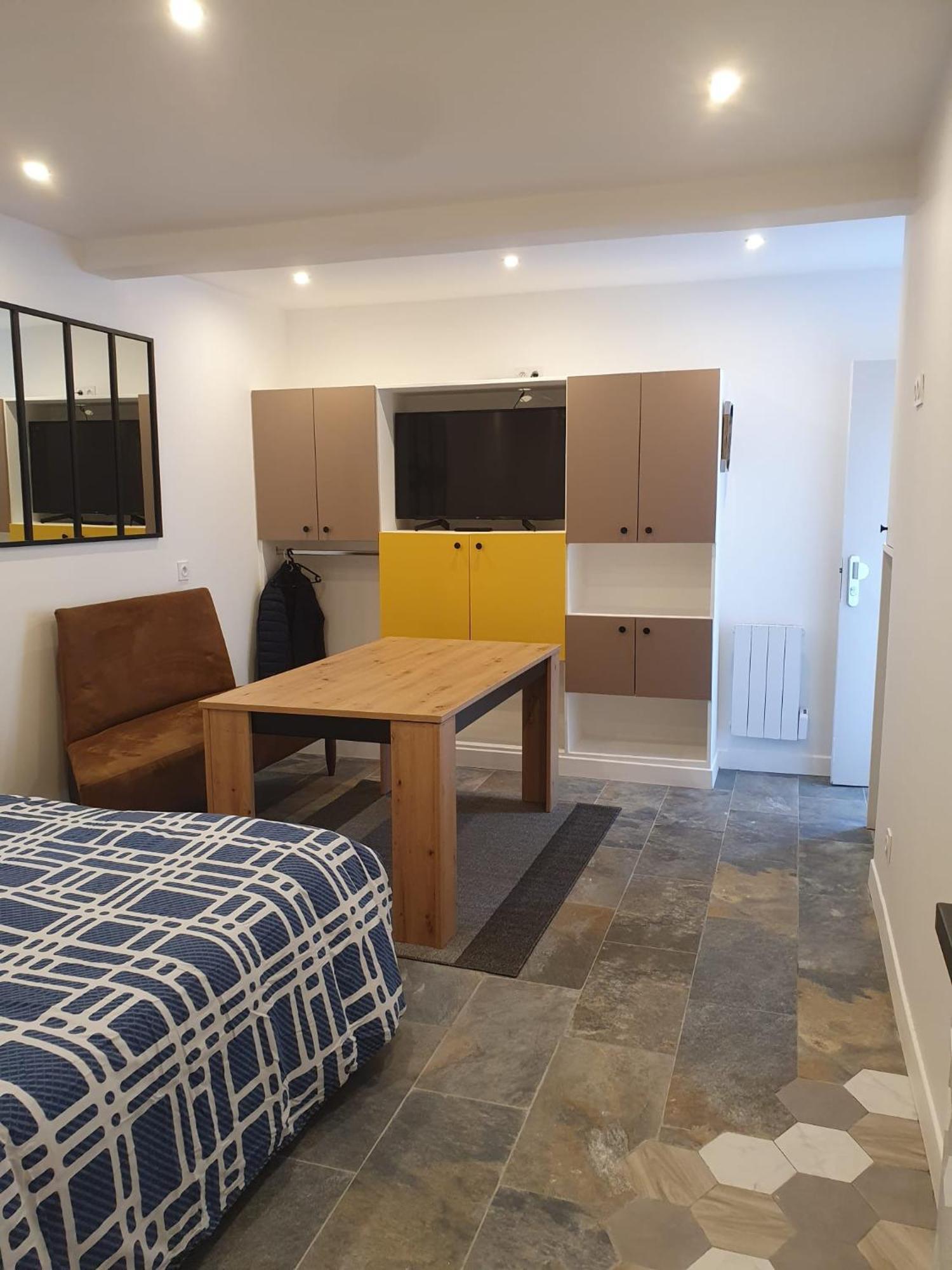 Beau Studio Moderne Proche De Cdg/Paris/Parc D'Expo Aulnay-sous-Bois Eksteriør billede